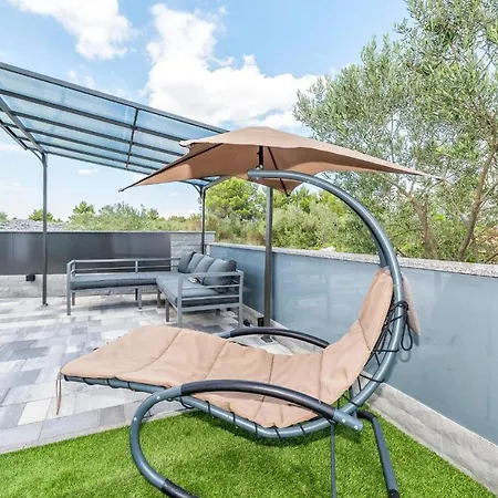 Beautiful In * Srima