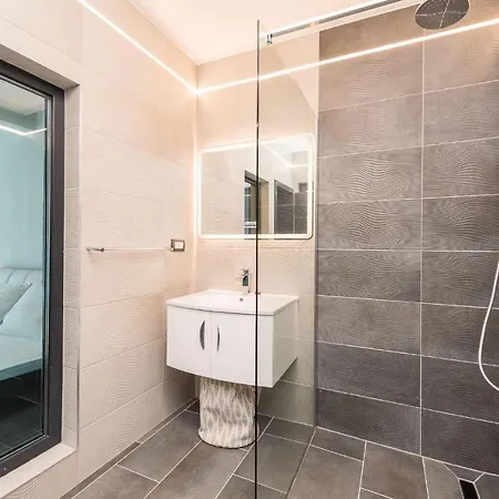 Holiday home Stunning In With Wifi