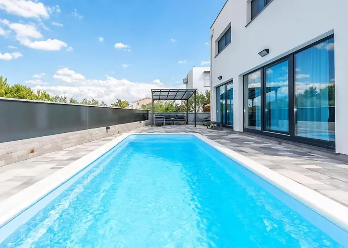 Beautiful In * Srima