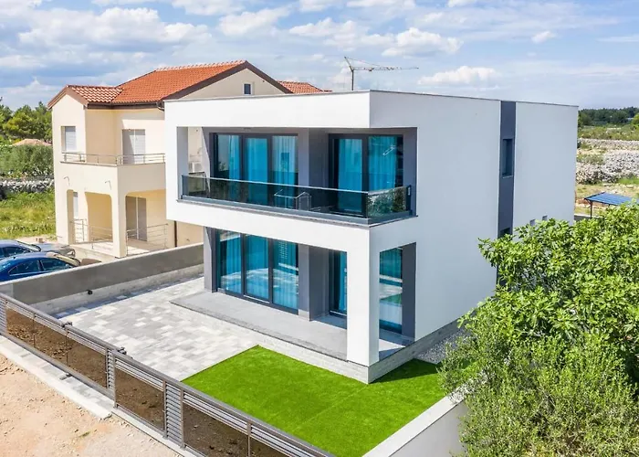 Beautiful In * Srima